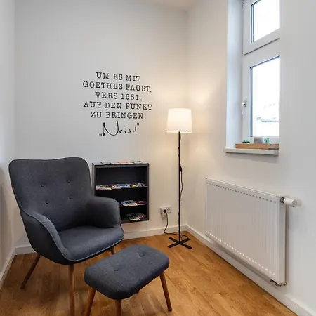 Apartment Neu! City-loft-apartment Im Goethe Palais I 5p I Lift I Parkplatz I Zentrum I Helios Aue (Saxony)