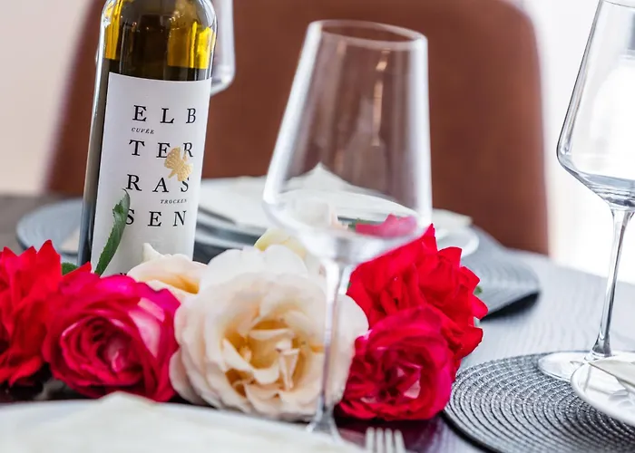 Neu! City-loft-apartment Im Goethe Palais I 5p I Lift I Parkplatz I Zentrum I Helios Apartment