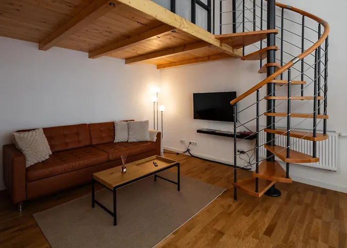 Neu! City-loft-apartment Im Goethe Palais I 5p I Lift I Parkplatz I Zentrum I Helios *